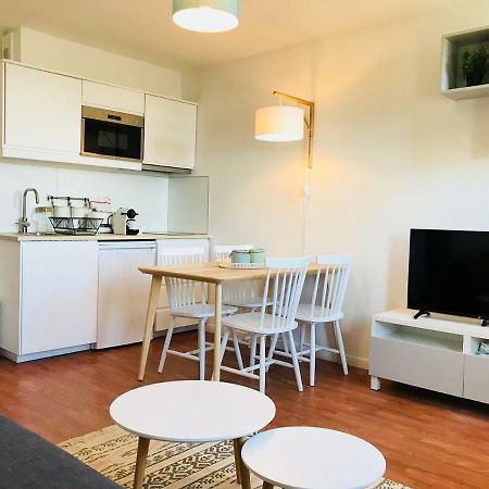 Appartement Sur L'Ile De Nantes - Place De Parking Gratuit Exterior foto